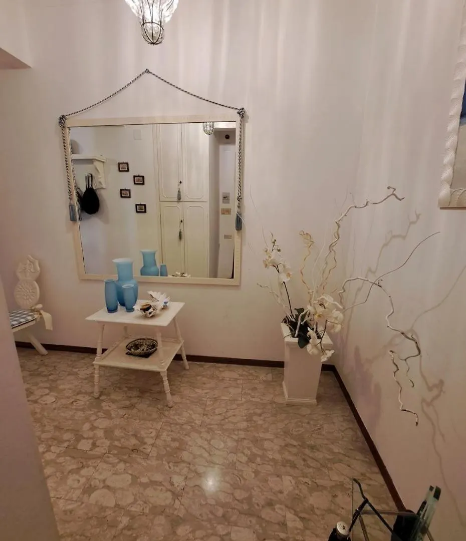 Zaffiro Apartment With Parking Rapallo