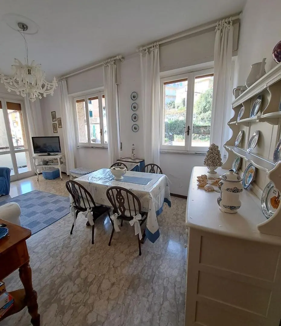 Zaffiro Apartment With Parking Rapallo Italy